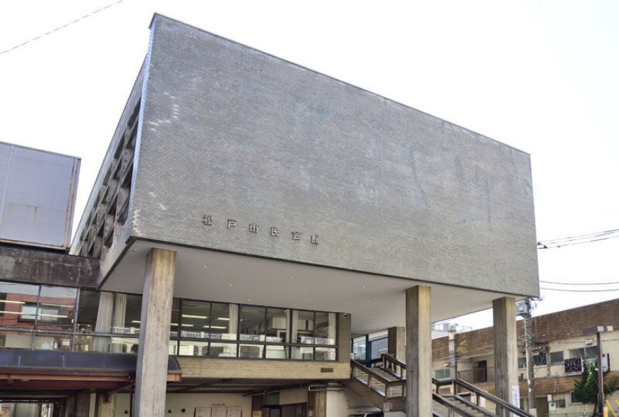 家族で楽しむ宇宙の旅｜松戸市民会館プラネタリウム室【松戸市観光スポット】